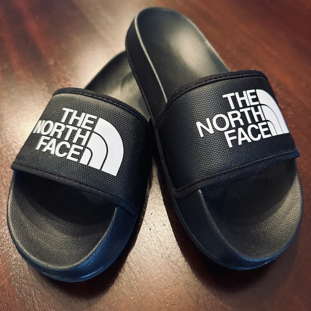 North Face Black Logo Slide Sandals - NWOT
